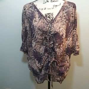 Elizabeth & James Medium Silk Blouse